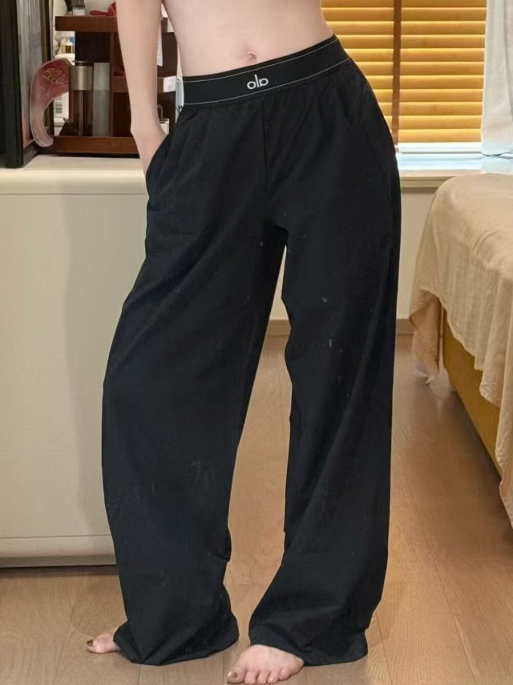 NWT Alo Yoga😊Suit Up Trouser Black Regular Wide Leg High Rise